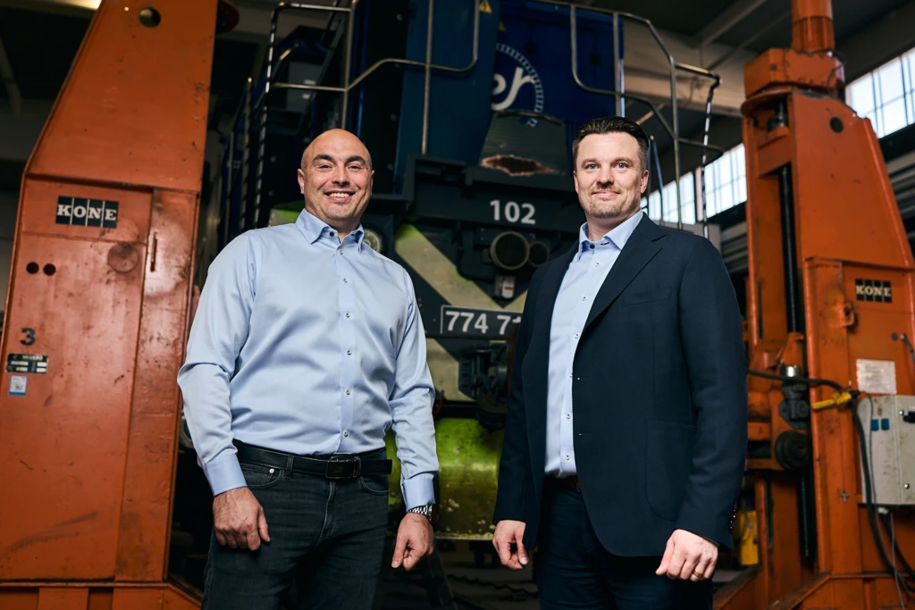 Saalasti Rails - Teräspyörä   Vesa Viljakainen Evgeny Lindström