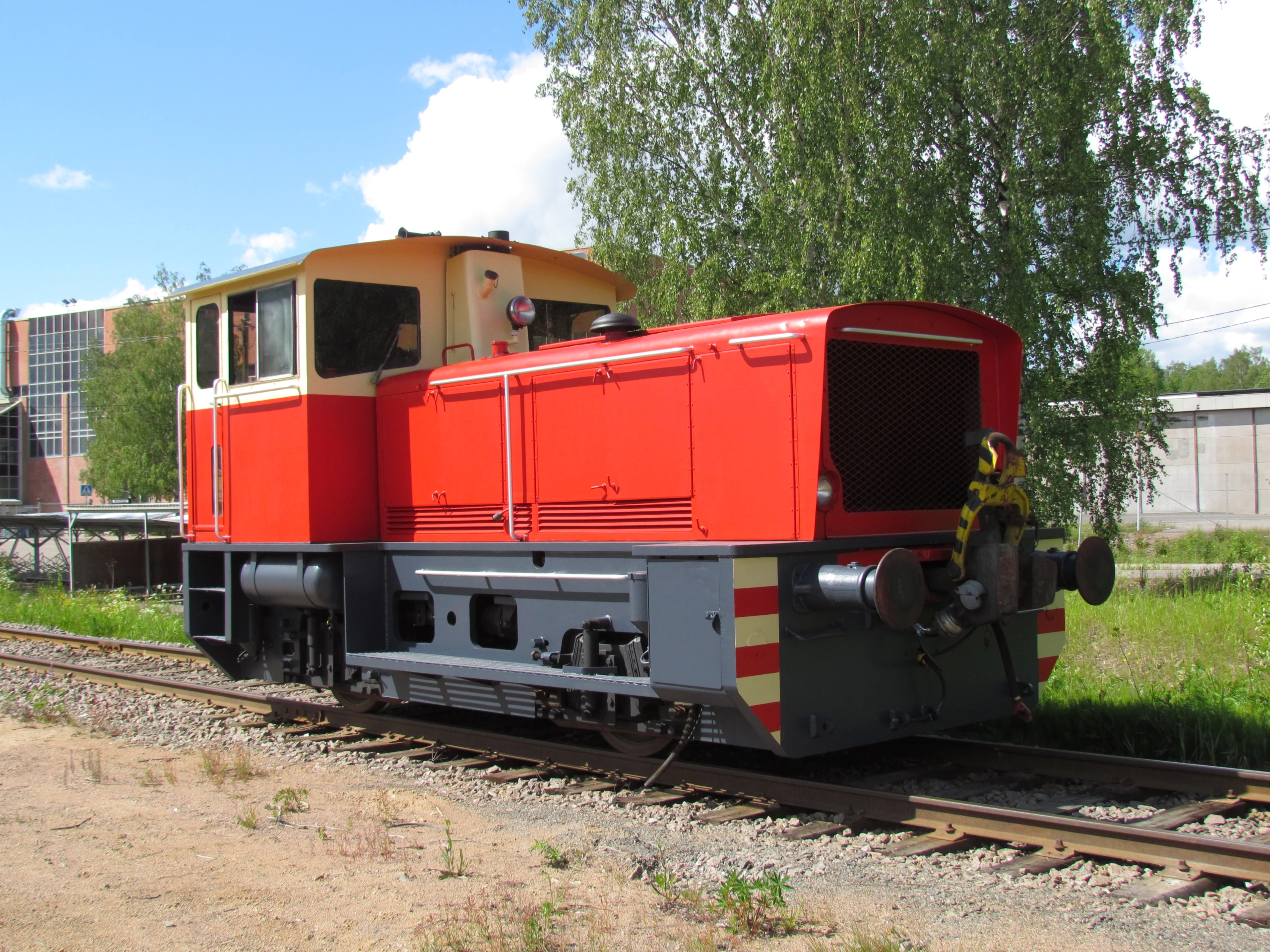OTSO3 industrial shunting locomotive